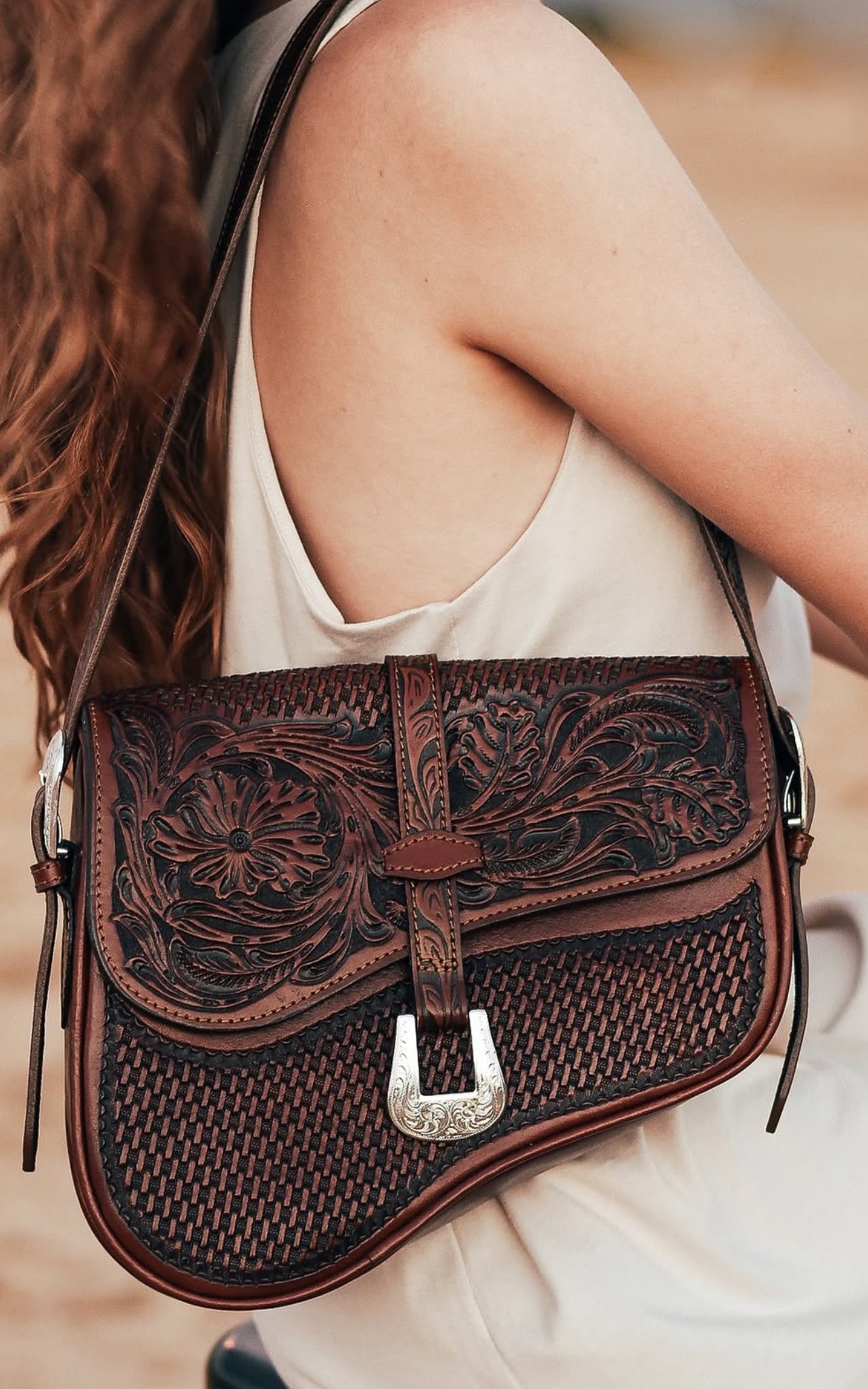 Genuine Hand-Tooled Leather Saddle Bag “MEDIA LUNA” – Western Cowgirl Purse