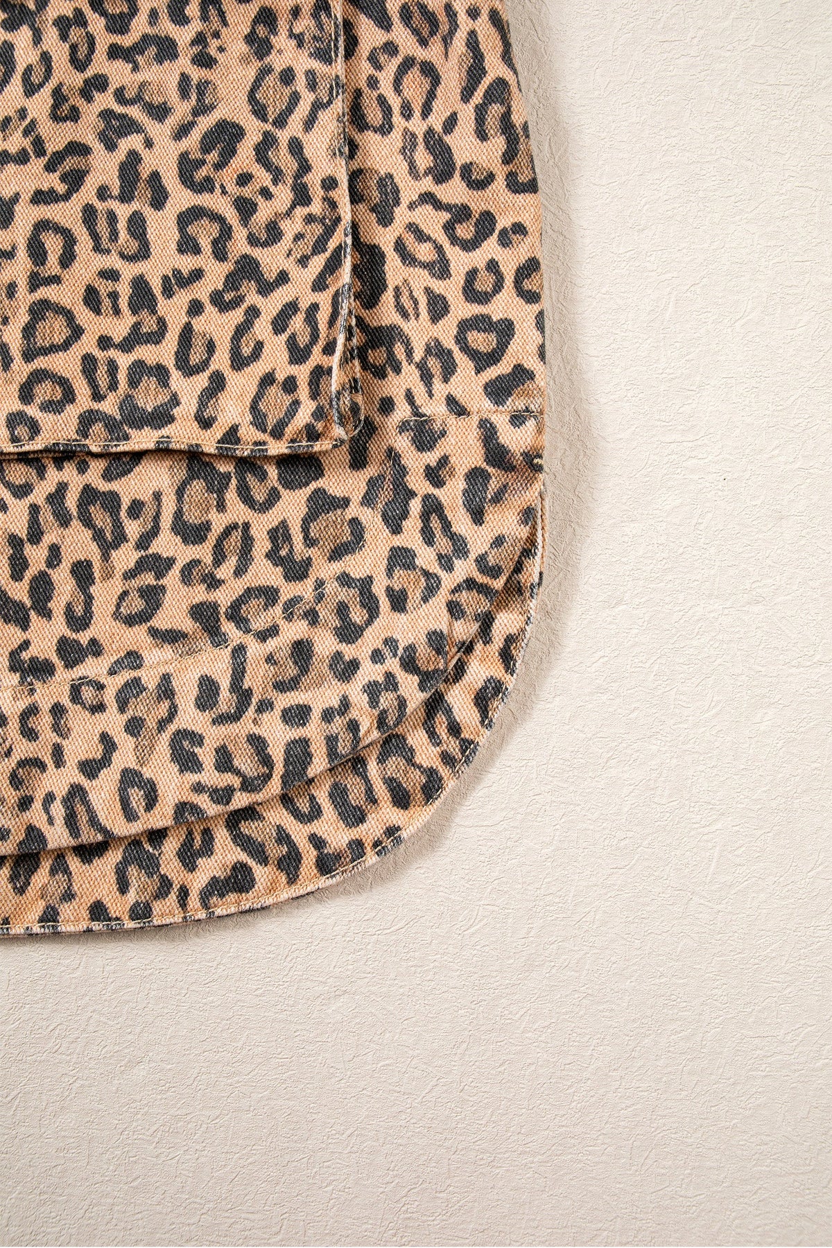 Khaki Leopard Print Collar Long Sleeve Patch Pocket Shift Denim Jacket