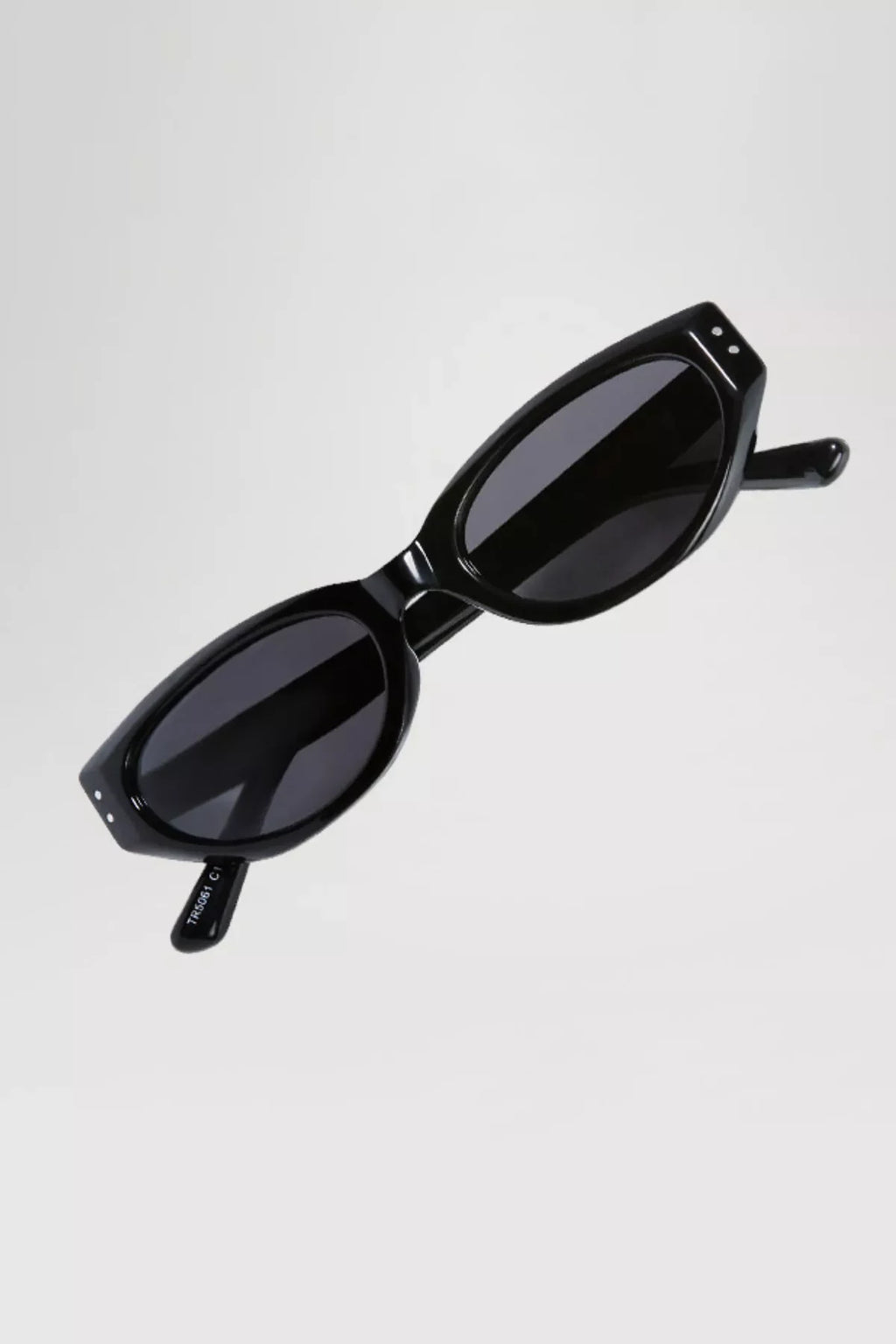 Retro Oval Frame Sunglasses