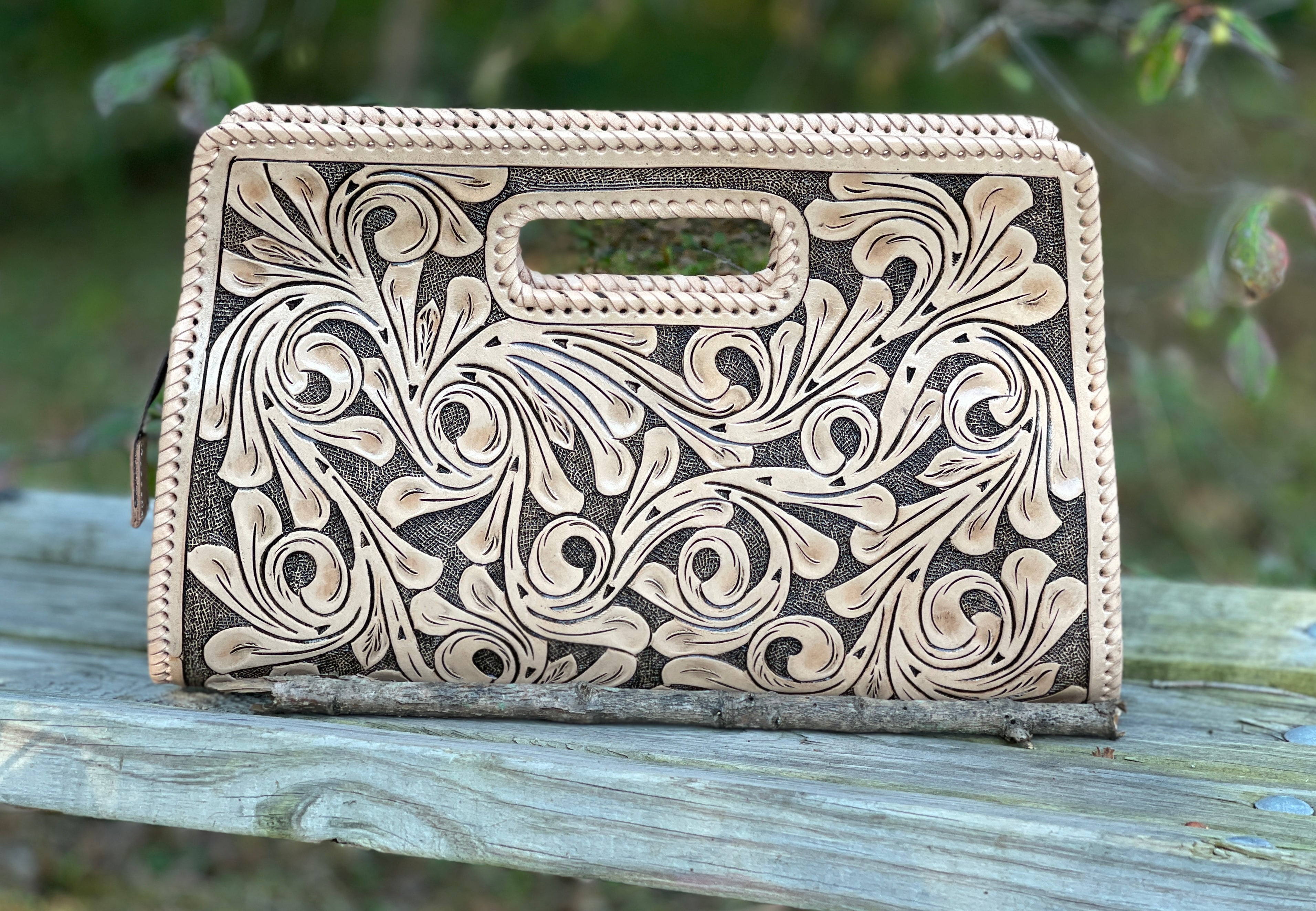 Hand-Tooled Leather Large Clutch Bag "ENVELOPE" by ALLE more Colors