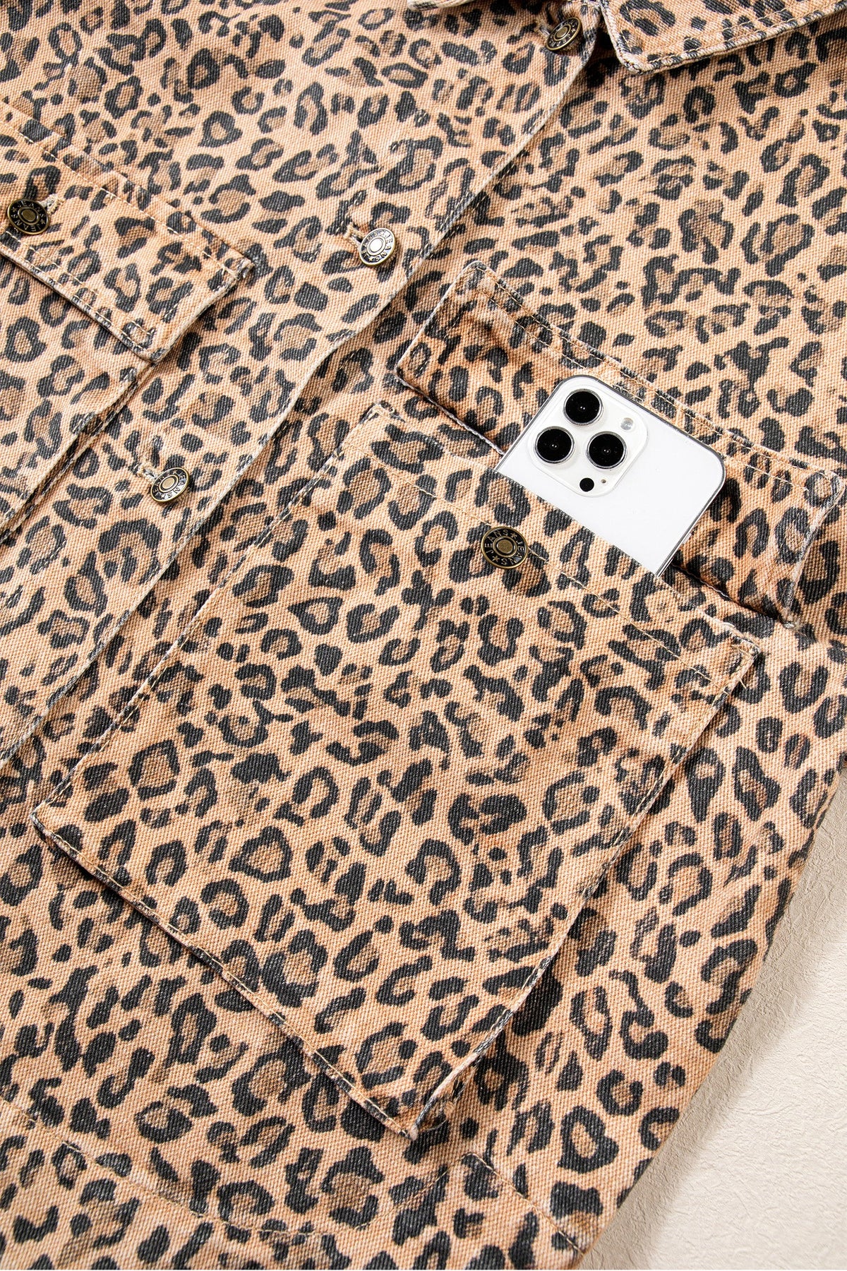 Khaki Leopard Print Collar Long Sleeve Patch Pocket Shift Denim Jacket